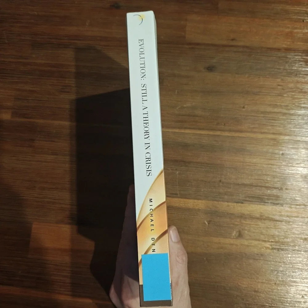 Evolution : Still a Theory in Crisis Paperback Michael‎ Denton